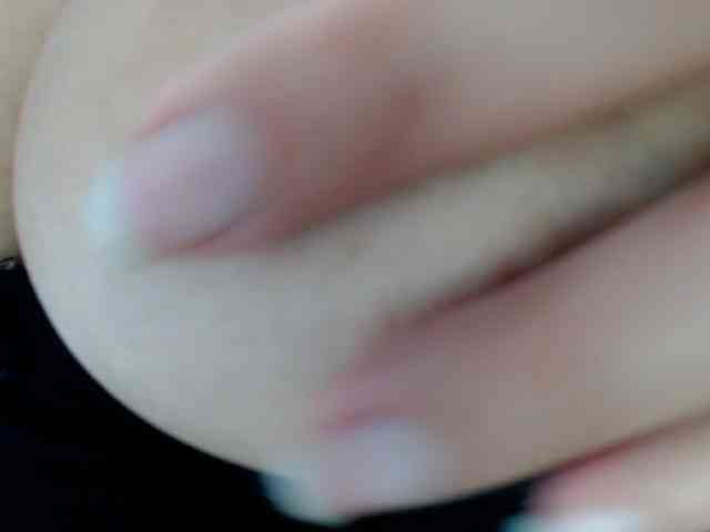 Yasmine-Tapias Yasmine-Tapias