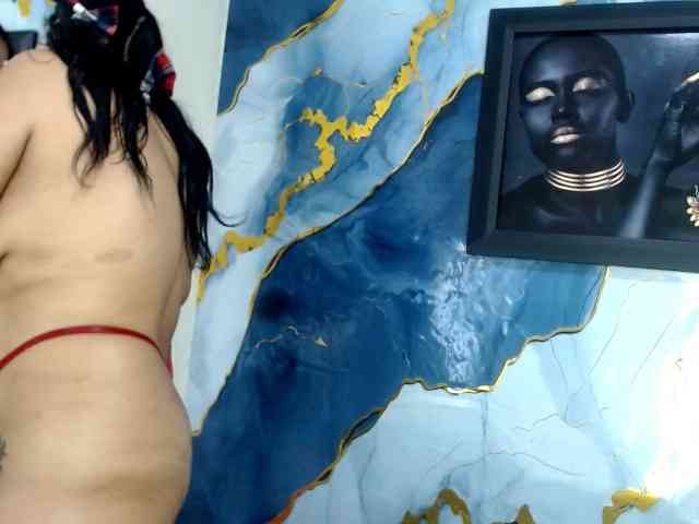 Yasmine-Tapias webcam