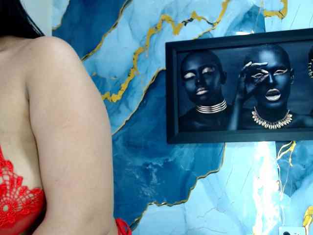 Yasmine-Tapias webcam