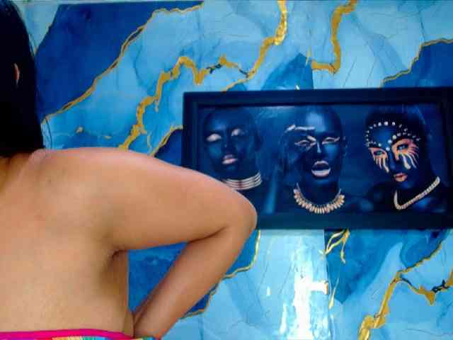Yasmine-Tapias webcam