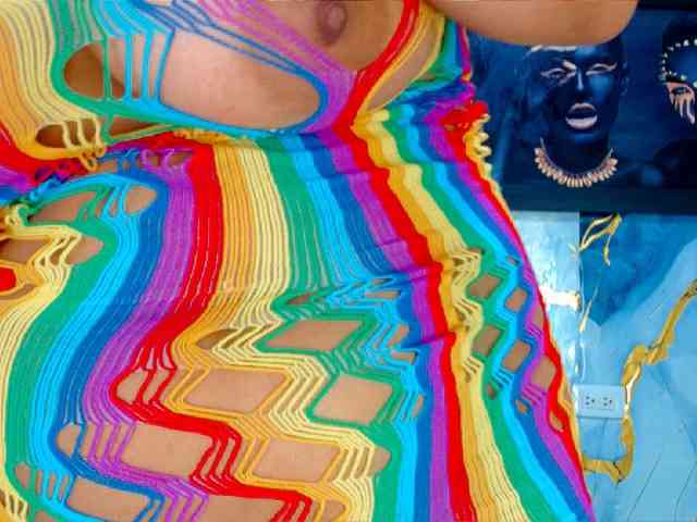 Yasmine-Tapias webcam