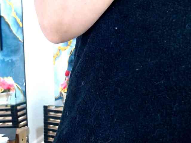 Yasmine-Tapias webcam