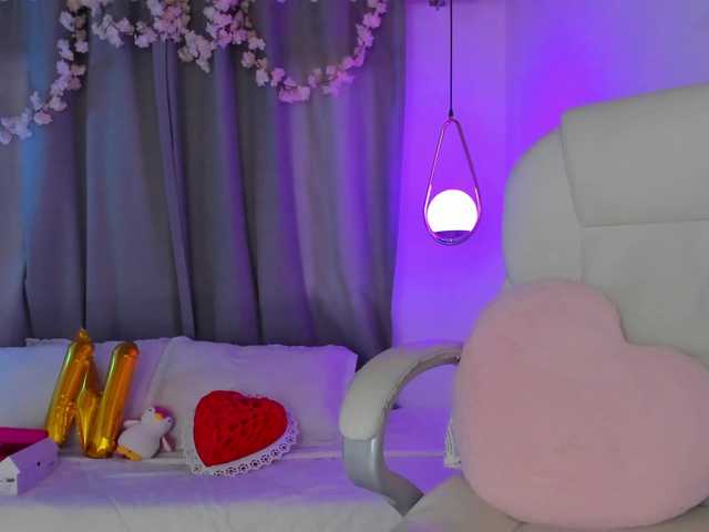 NixieSterling live cam on BongaCams