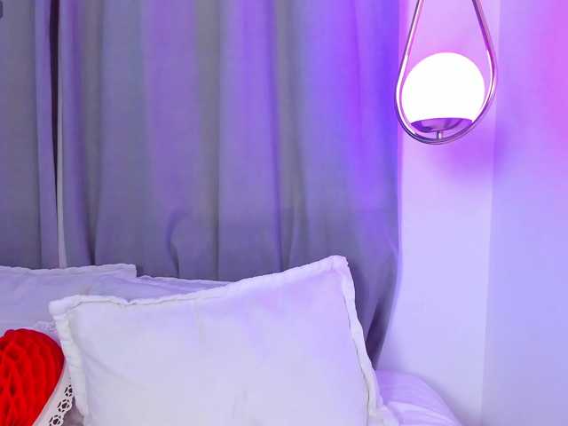 NixieSterling live cam on BongaCams