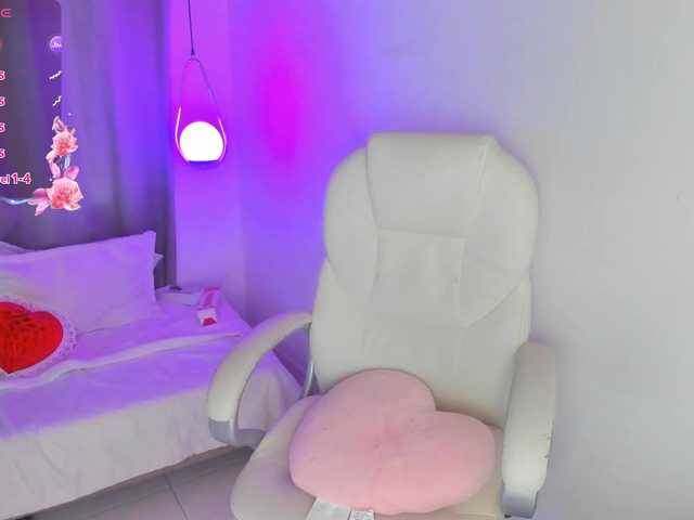 NixieSterling live cam on BongaCams