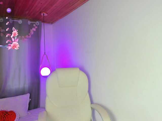 NixieSterling live cam on BongaCams