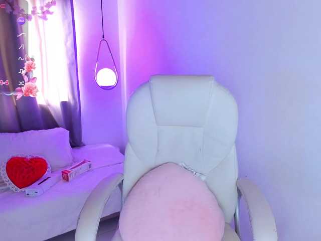 NixieSterling live cam on BongaCams