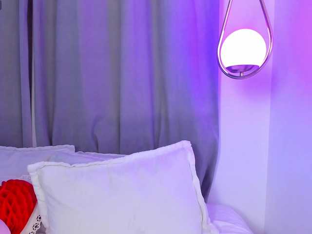 NixieSterling live cam on BongaCams