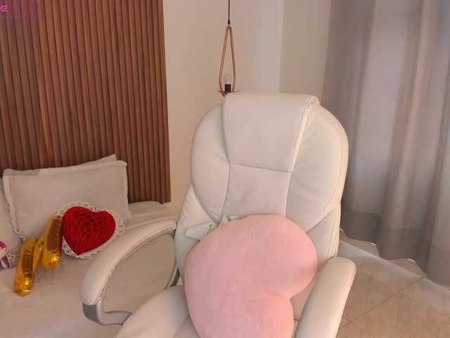 NixieSterling live cam on BongaCams