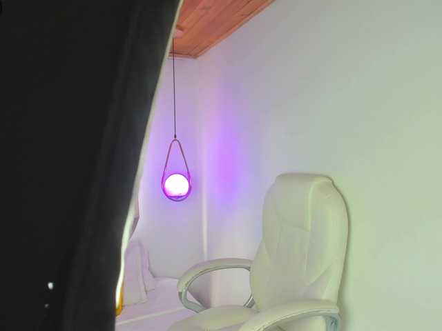 NixieSterling live cam on BongaCams