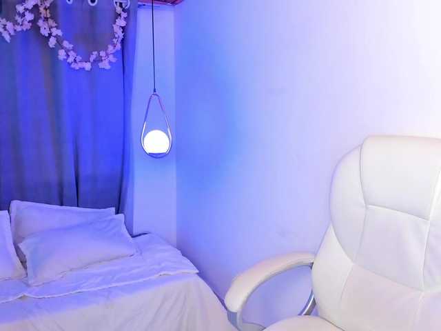 NixieSterling live cam on BongaCams