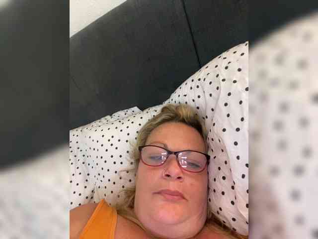RoxyRed webcam