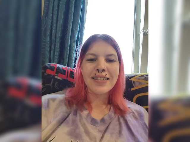 SquirtApril live cam on BongaCams