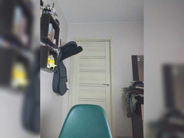 SquirtApril live cam on BongaCams