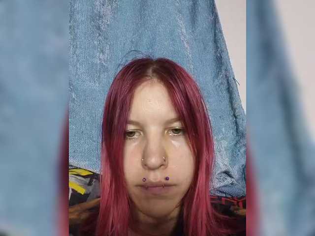 SquirtApril live cam on BongaCams