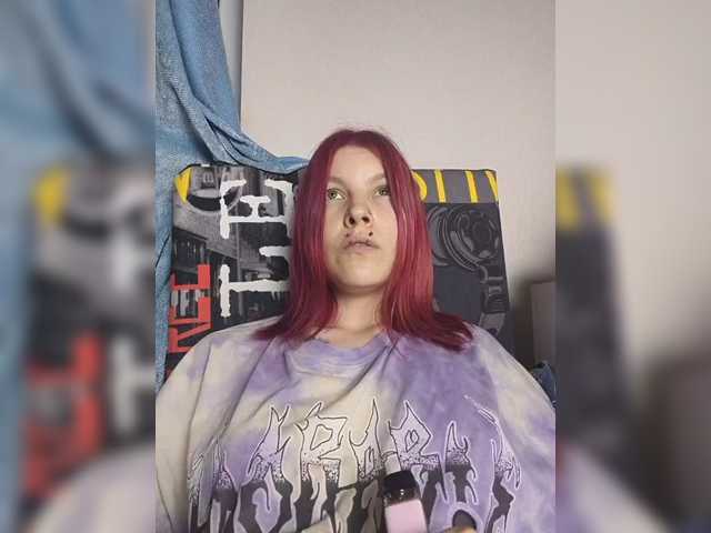 SquirtApril live cam on BongaCams