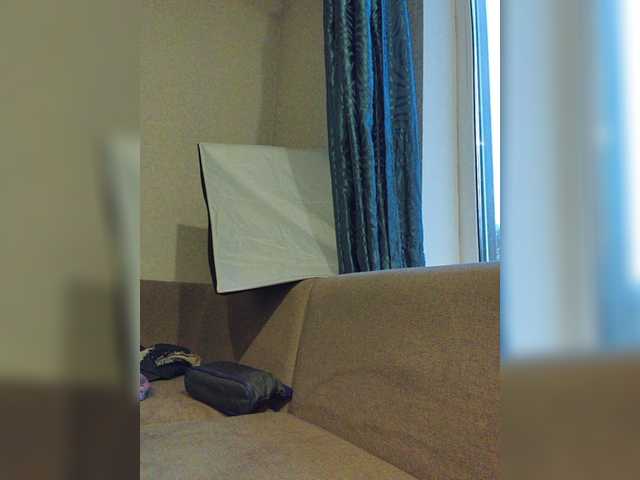 SquirtApril live cam on BongaCams