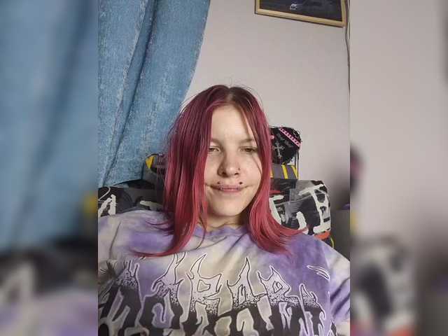 SquirtApril live cam on BongaCams