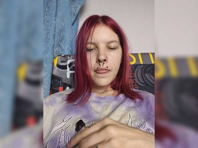 SquirtApril live cam on BongaCams