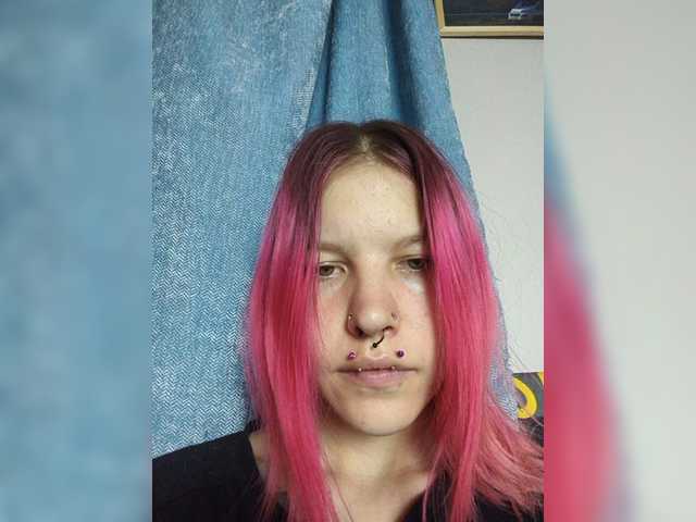 SquirtApril live cam on BongaCams