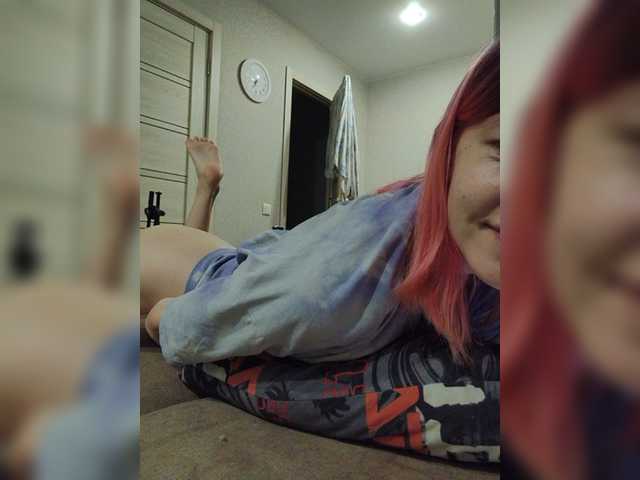 SquirtApril live webcam show