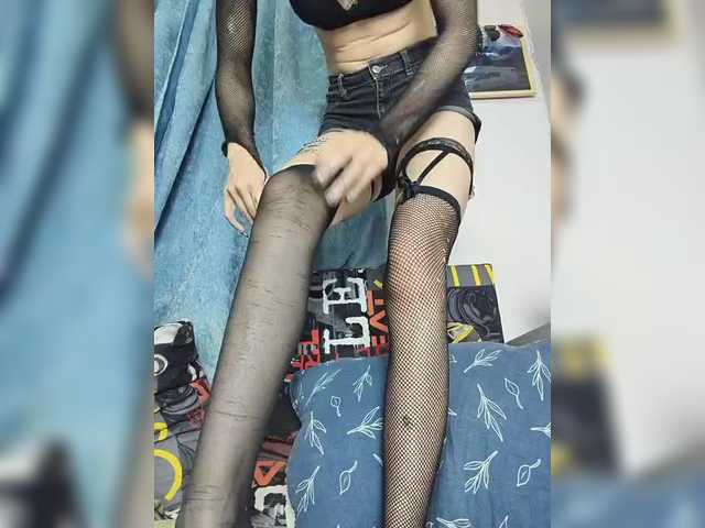 SquirtApril live cam on BongaCams