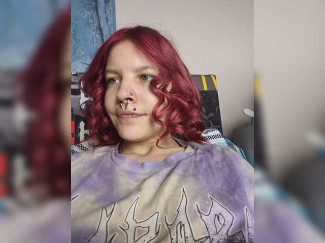 SquirtApril live cam on BongaCams