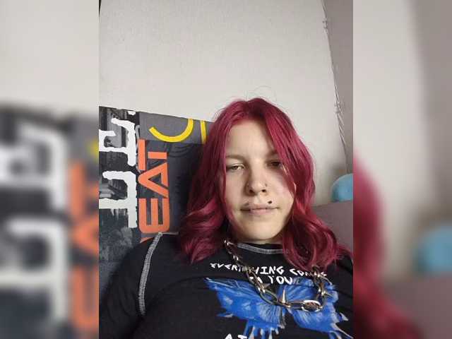 SquirtApril live cam on BongaCams