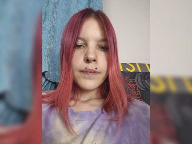 SquirtApril live cam on BongaCams