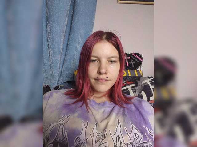 SquirtApril live cam on BongaCams