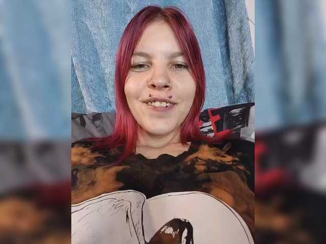 SquirtApril live cam on BongaCams