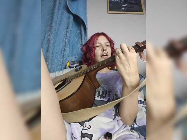 SquirtApril live cam on BongaCams