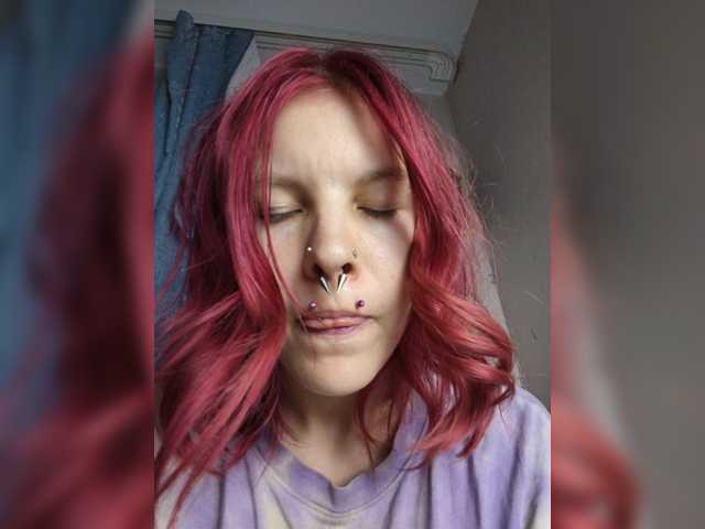 SquirtApril live cam on BongaCams