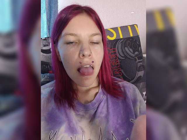 SquirtApril live cam on BongaCams