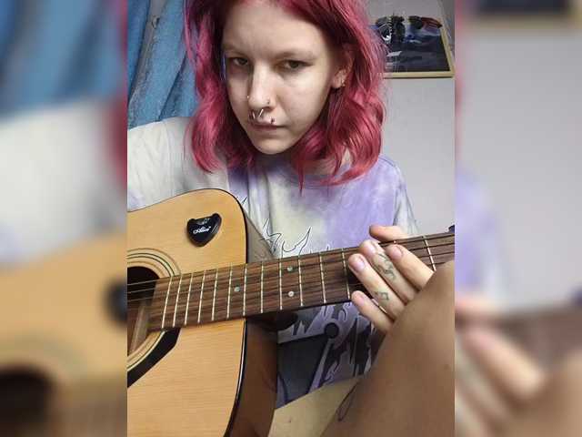 SquirtApril live cam on BongaCams
