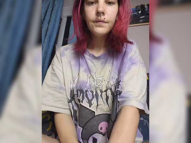 SquirtApril live cam on BongaCams