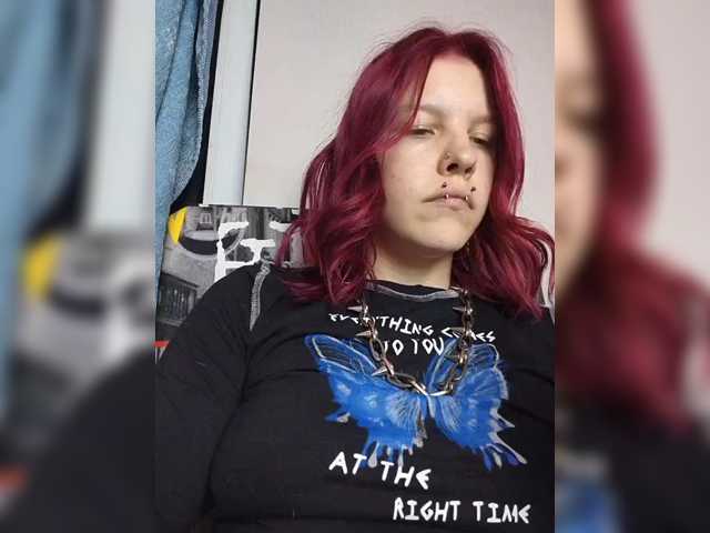 SquirtApril live cam on BongaCams