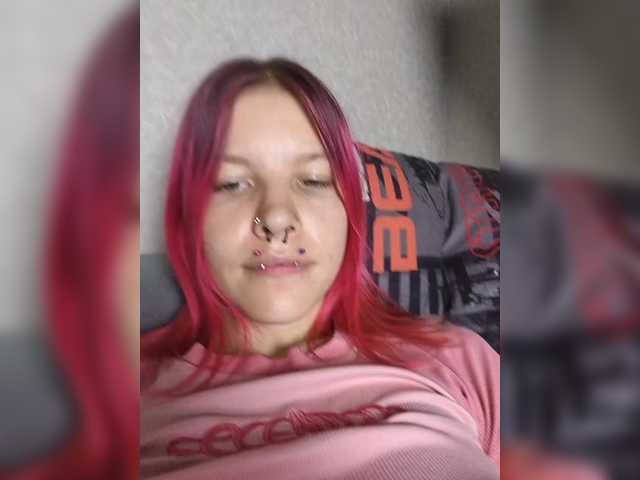 SquirtApril live cam on BongaCams