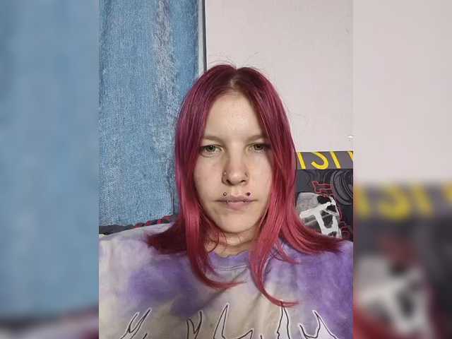 SquirtApril live cam on BongaCams