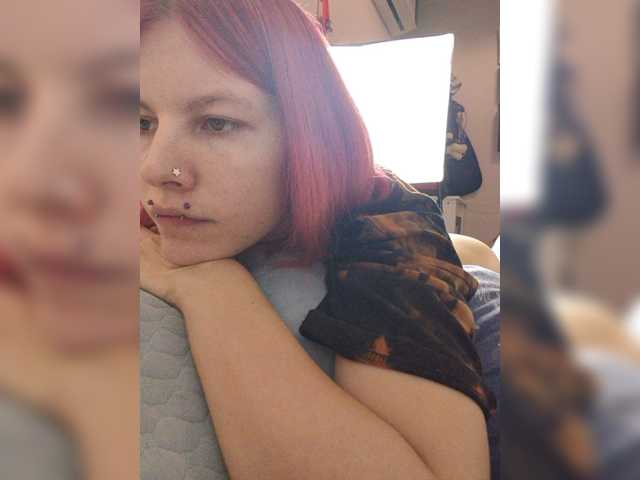 SquirtApril live cam on BongaCams