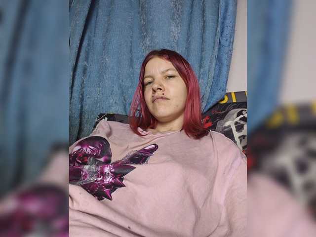 SquirtApril live cam on BongaCams