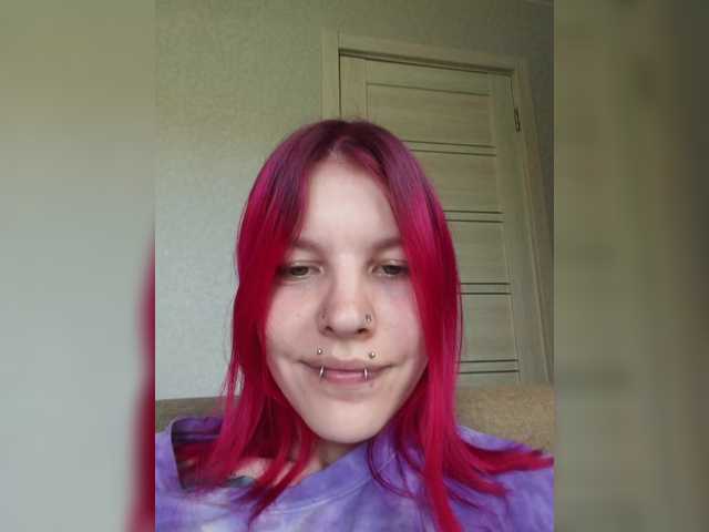 SquirtApril live cam on BongaCams
