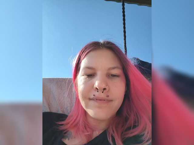 SquirtApril live cam on BongaCams