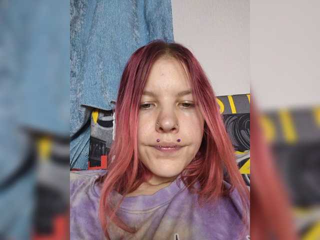 SquirtApril live cam on BongaCams
