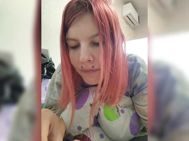SquirtApril live cam on BongaCams