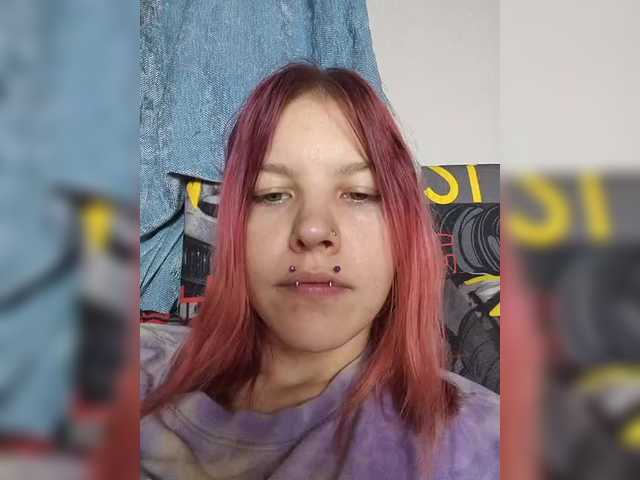 SquirtApril live cam on BongaCams
