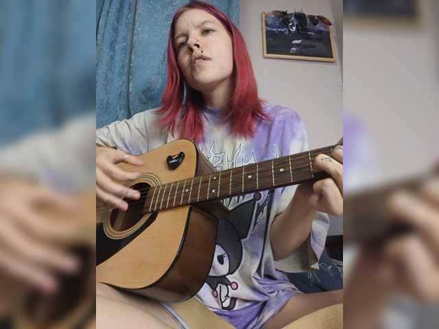 SquirtApril live cam on BongaCams