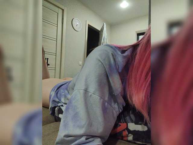 SquirtApril live cam on BongaCams