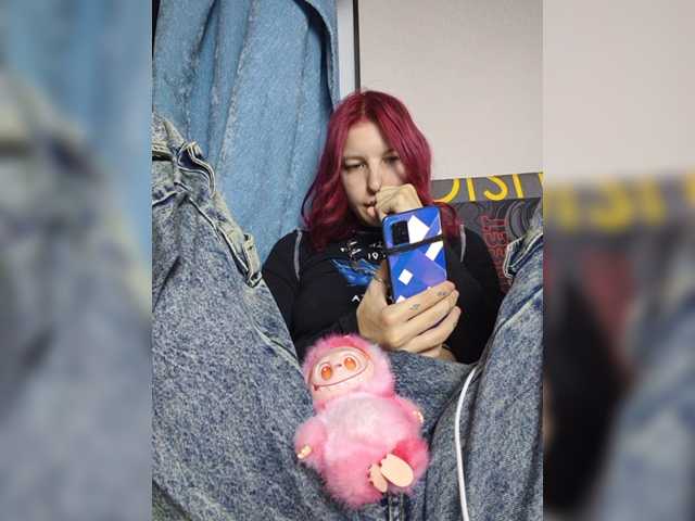 SquirtApril live cam on BongaCams