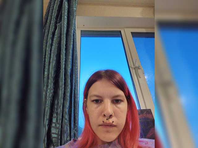 SquirtApril live webcam show